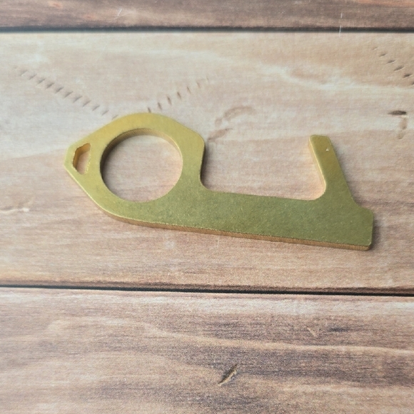 GermKey Antimicrobial Brass Keychain Tool - Picture 3 of 5